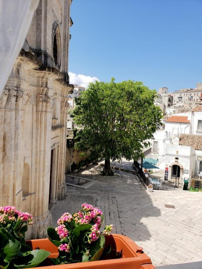 Casa Santa Chiara - Affitti Brevi Italia Daire Monte SantʼAngelo Dış mekan fotoğraf